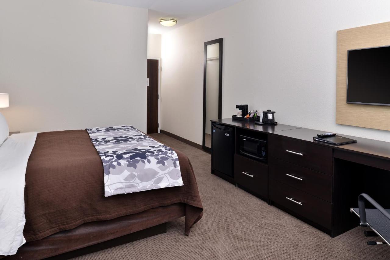 King Room - Non-Smoking at Sleep Inn & Suites Meridian - Bonita Lakes