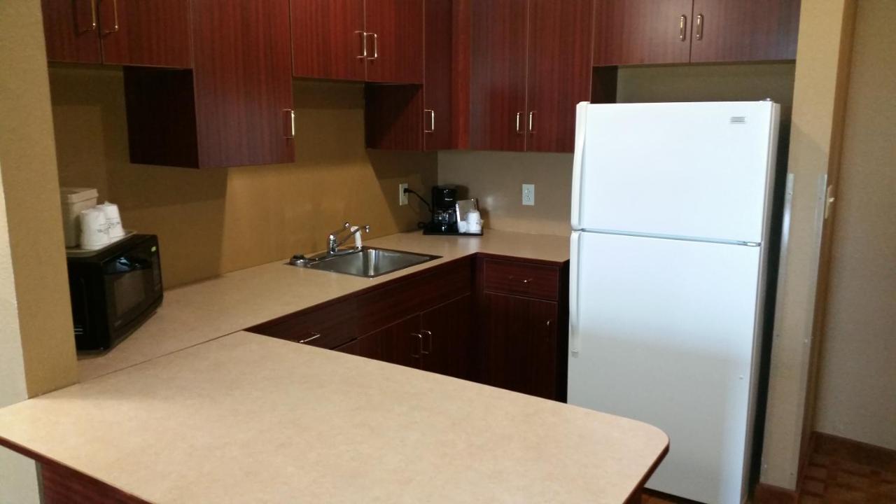 King Studio Suite - Non-Smoking at Microtel Inn & Suites by Wyndham Starkville
