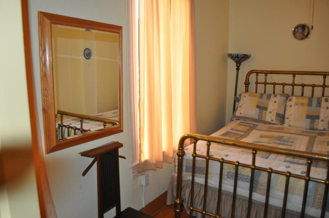 Deluxe Queen Studio at The Historic Grand Canyon Hotel