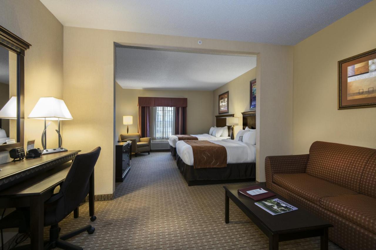 Queen Suite with Two Queen Beds - Non-Smoking at Comfort Suites Conway