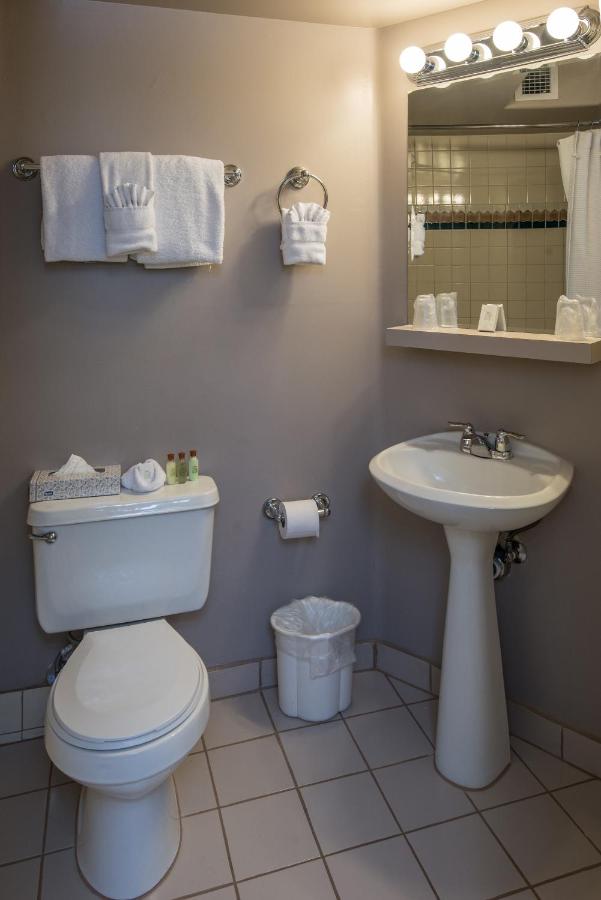 Two-Bedroom Apartment at Villas of Cave Creek
