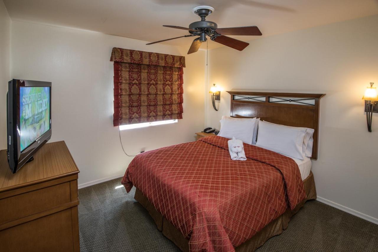 Two-Bedroom Apartment at Villas of Cave Creek