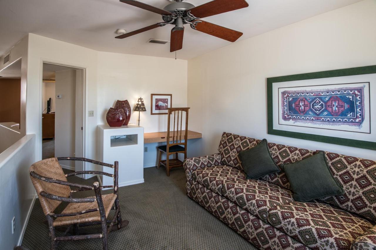 Two-Bedroom Apartment at Villas of Cave Creek
