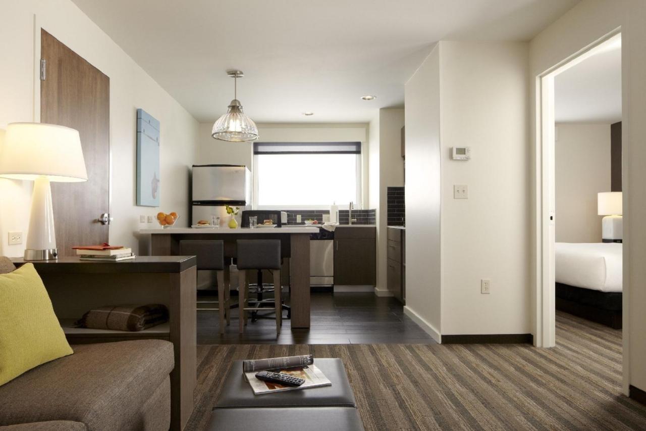 One-Bedroom Two Queen Beds with Tub - Disability Access at Hyatt House Seattle/Downtown