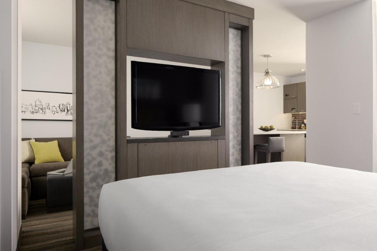 King Suite with Roll-In Shower - Disability Access at Hyatt House Seattle/Downtown