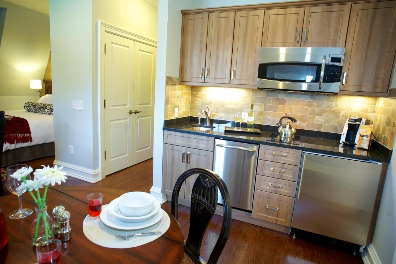 Studio at Guesthouse at Norwalk Inn