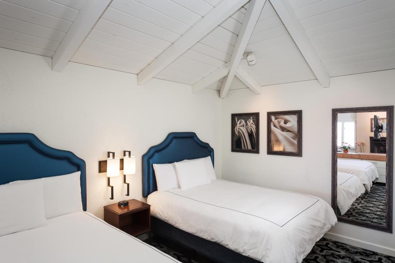 Premier Junior Suite with Two Double Beds at Hotel Pacific