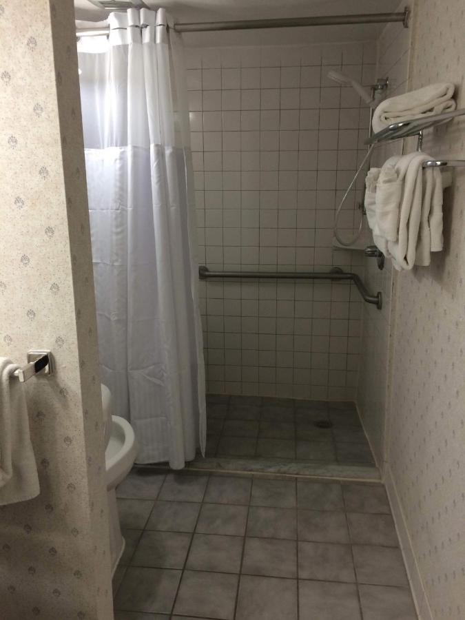 Queen Room with Two Queen Beds with Roll-In Shower at Comfort Inn Pentagon