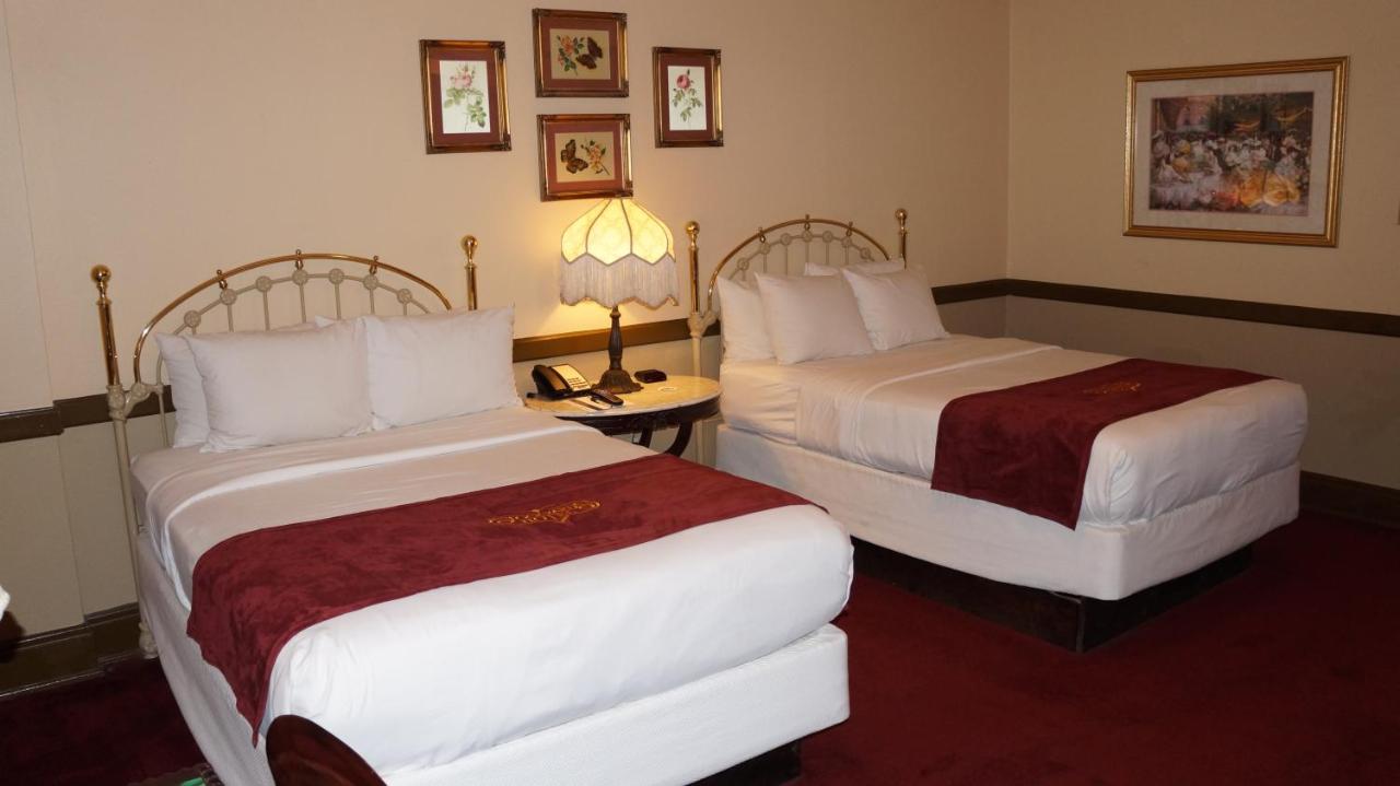 Double Room with Two Double Beds - Non-Smoking at Stockyards Hotel