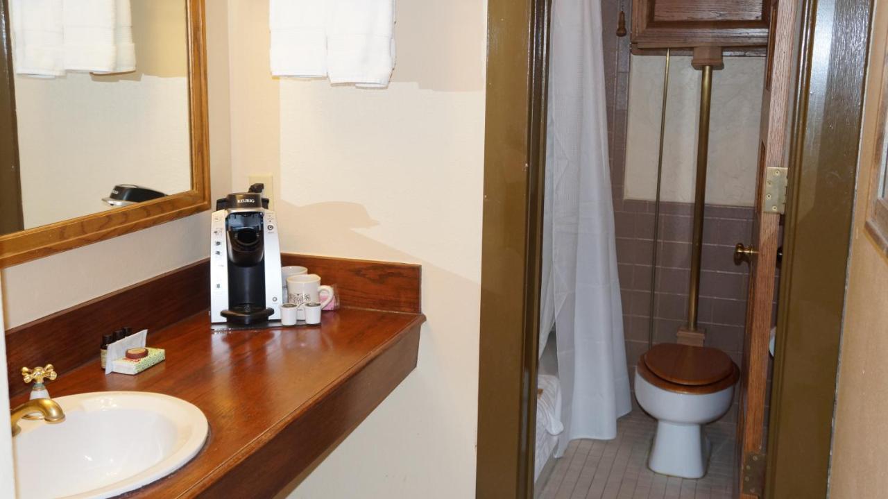 King Room - Non-Smoking at Stockyards Hotel