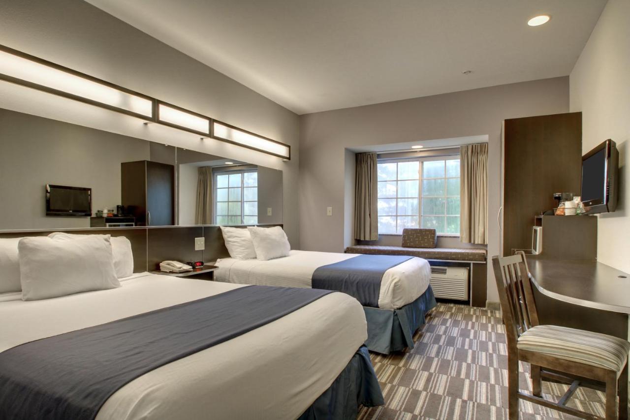 Queen Room with Two Queen Beds - Disability Access/Non-Smoking at Microtel Inn & Suites by Wyndham Tuscaloosa/Near University