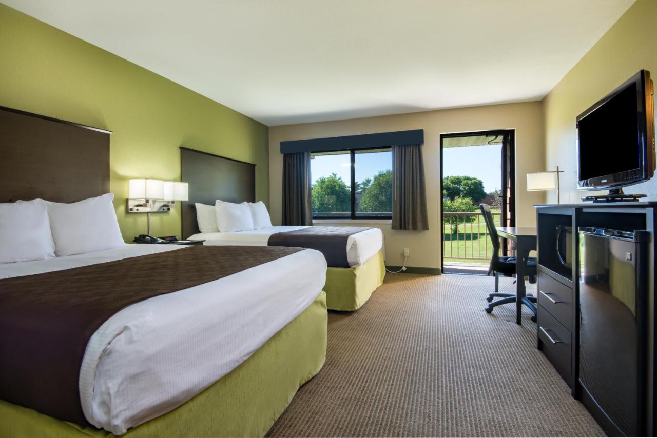 Deluxe Queen Room with Two Queen Beds - Non-Smoking at AmericInn by Wyndham Okoboji
