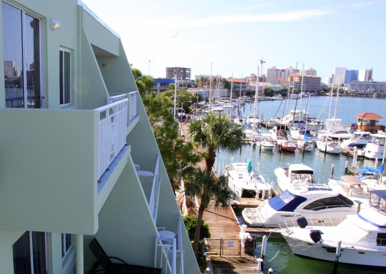  | Chart House Suites on Clearwater Bay