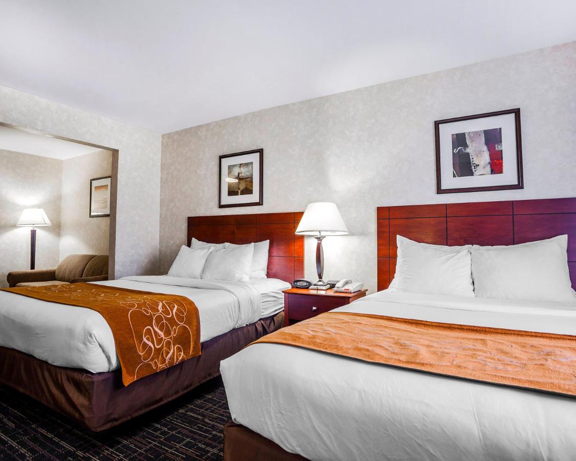 Queen Room with Two Queen Beds - Non-Smoking at Comfort Suites Independence - Kansas City