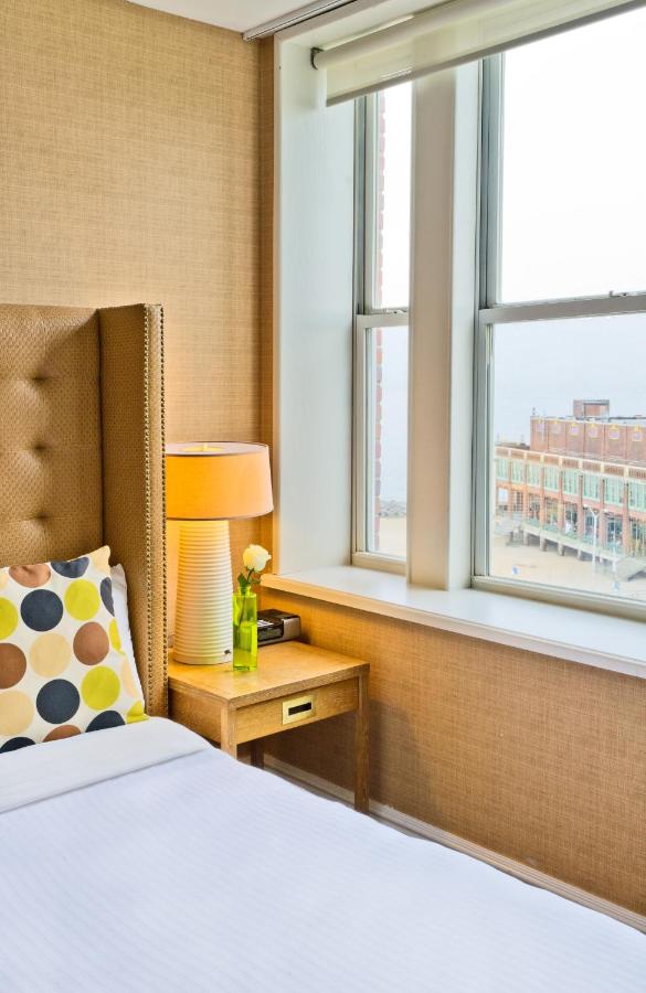 Deluxe King Room with Ocean View at Berkeley Oceanfront Hotel