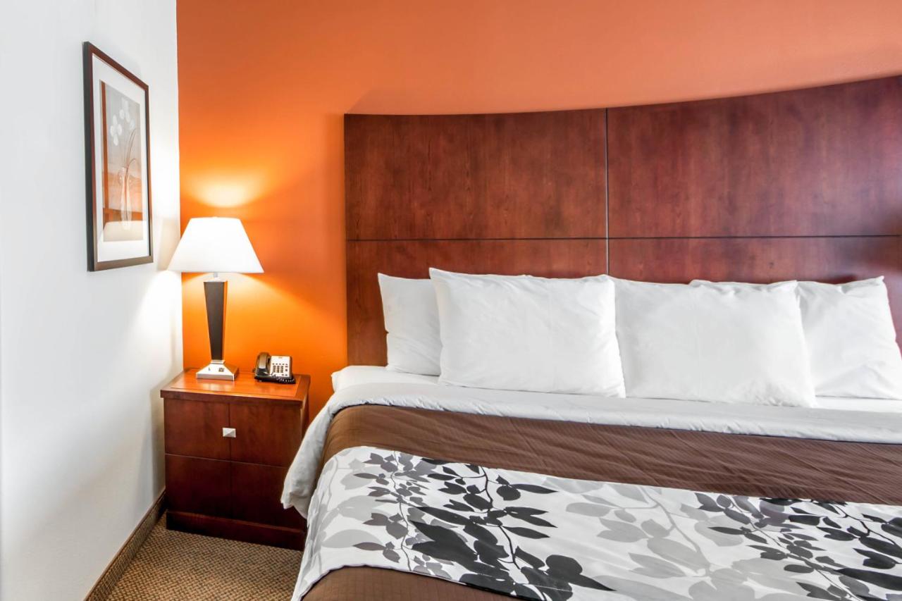 King Room - Non-Smoking at Garner Hotel Lawton Fort Sill Area by IHG