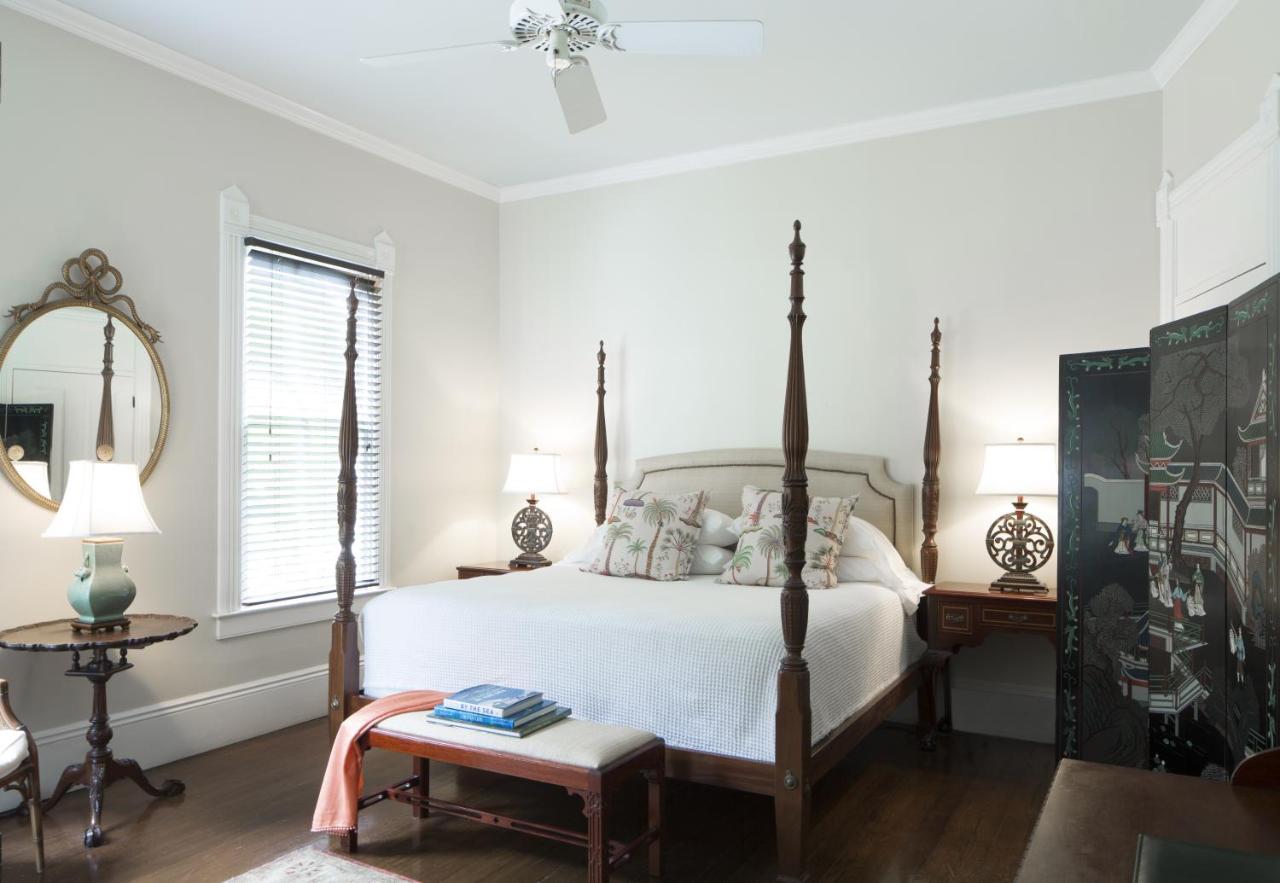Deluxe Single Room C at Simonton Court Historic Inn & Cottages