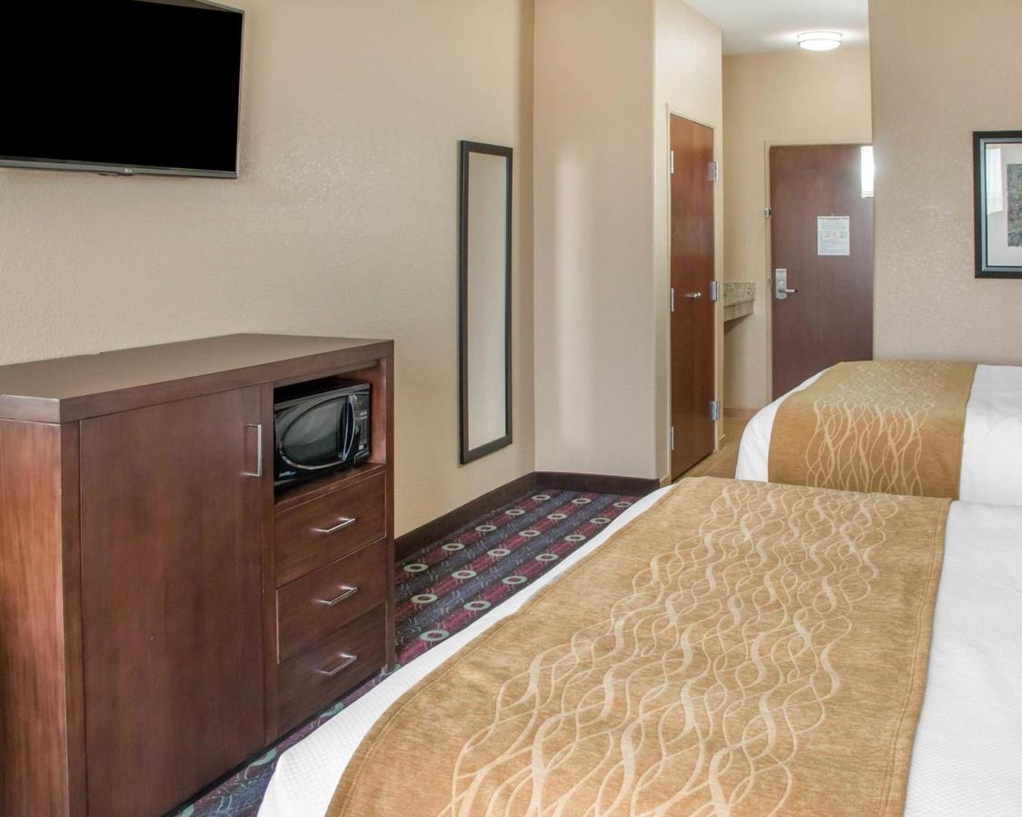 Queen Room with Two Queen Beds - Non-Smoking at Comfort Inn & Suites San Marcos near Outlet Mall