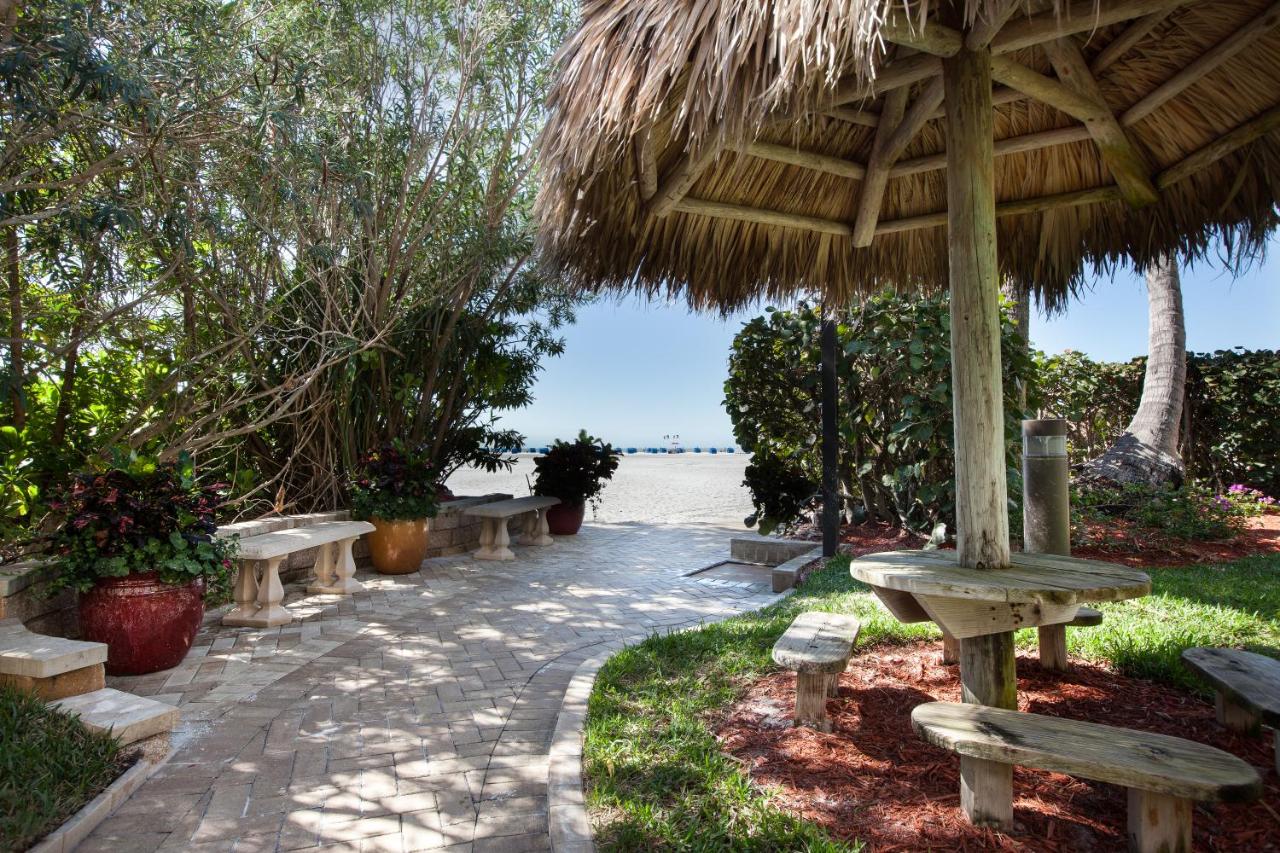  | Pointe Estero Beach Resort