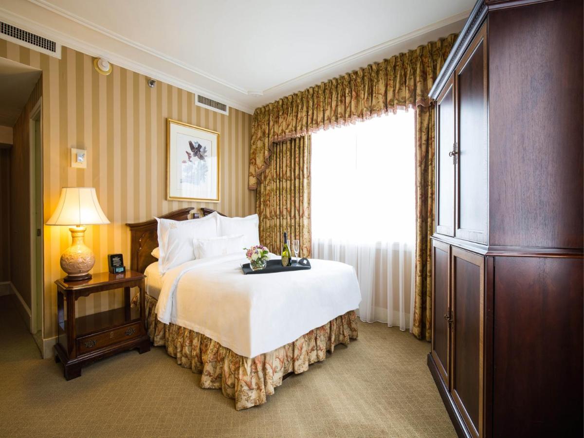 Traditional King Room at Hotel Monteleone, New Orleans