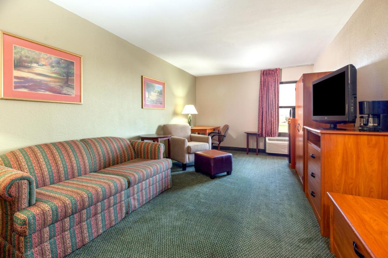 Two Room Suite with King Bed - Non-Smoking at Baymont by Wyndham Amarillo East