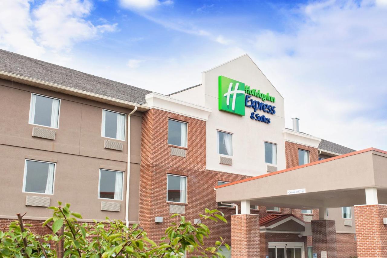 King Room - Disability Access at Holiday Inn Express & Suites Sweetwater by IHG