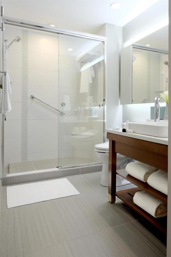King Room at Hyatt Place Charlottesville