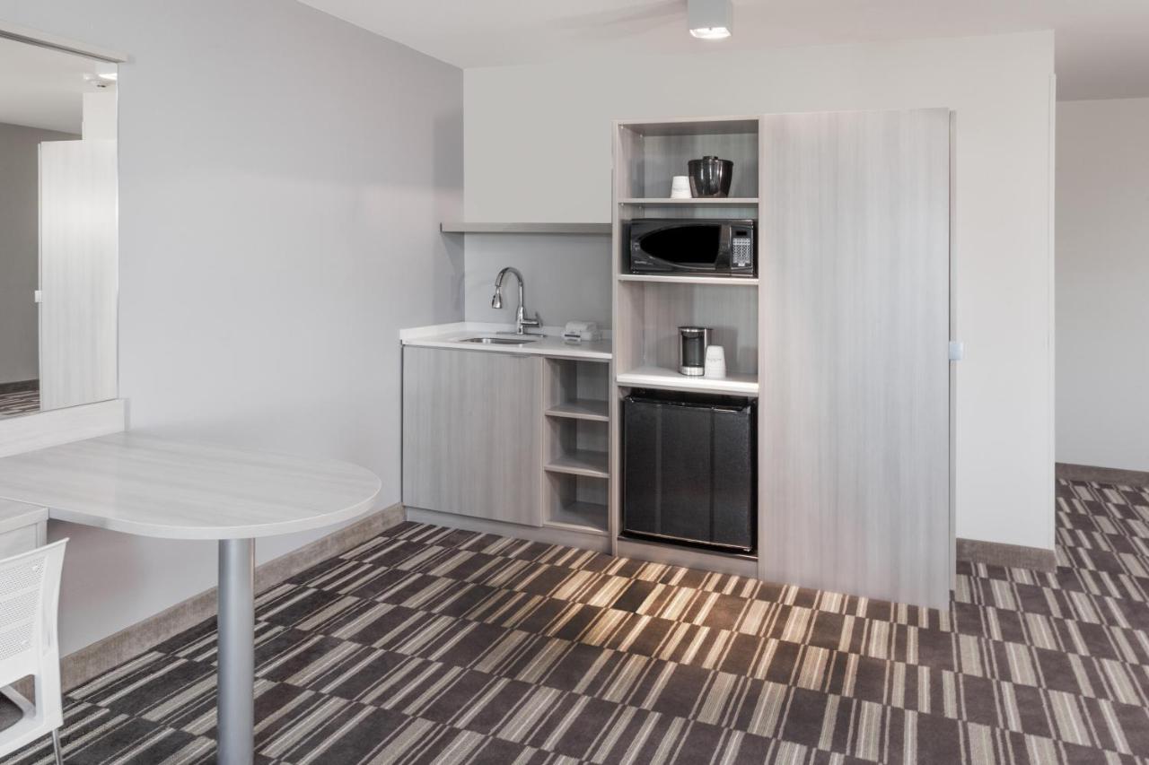 1 Queen Bed, Mobility Accessible Studio Suite, Non-Smoking at Microtel Inn & Suites by Wyndham West Fargo Medical Center
