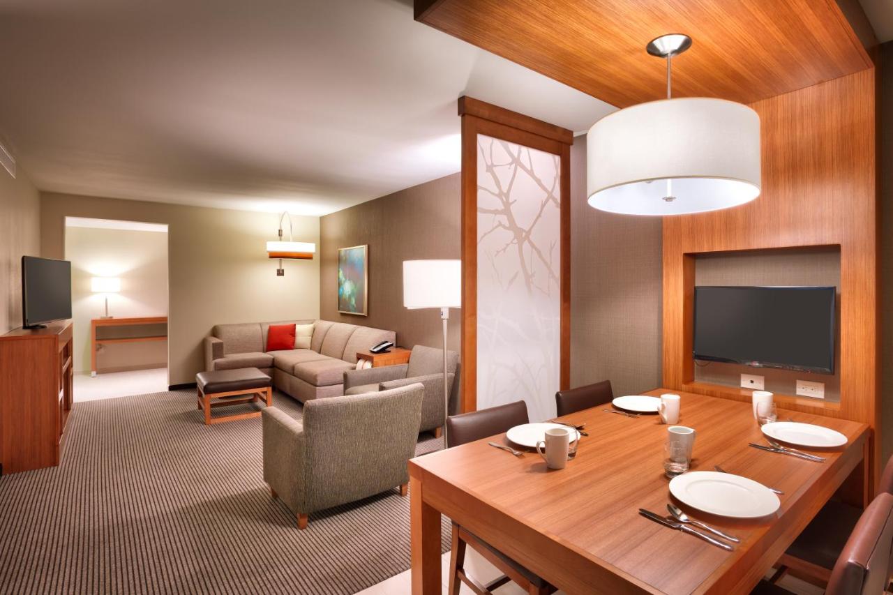 King Suite with Sofa Bed at Hyatt Place Salt Lake City/Lehi