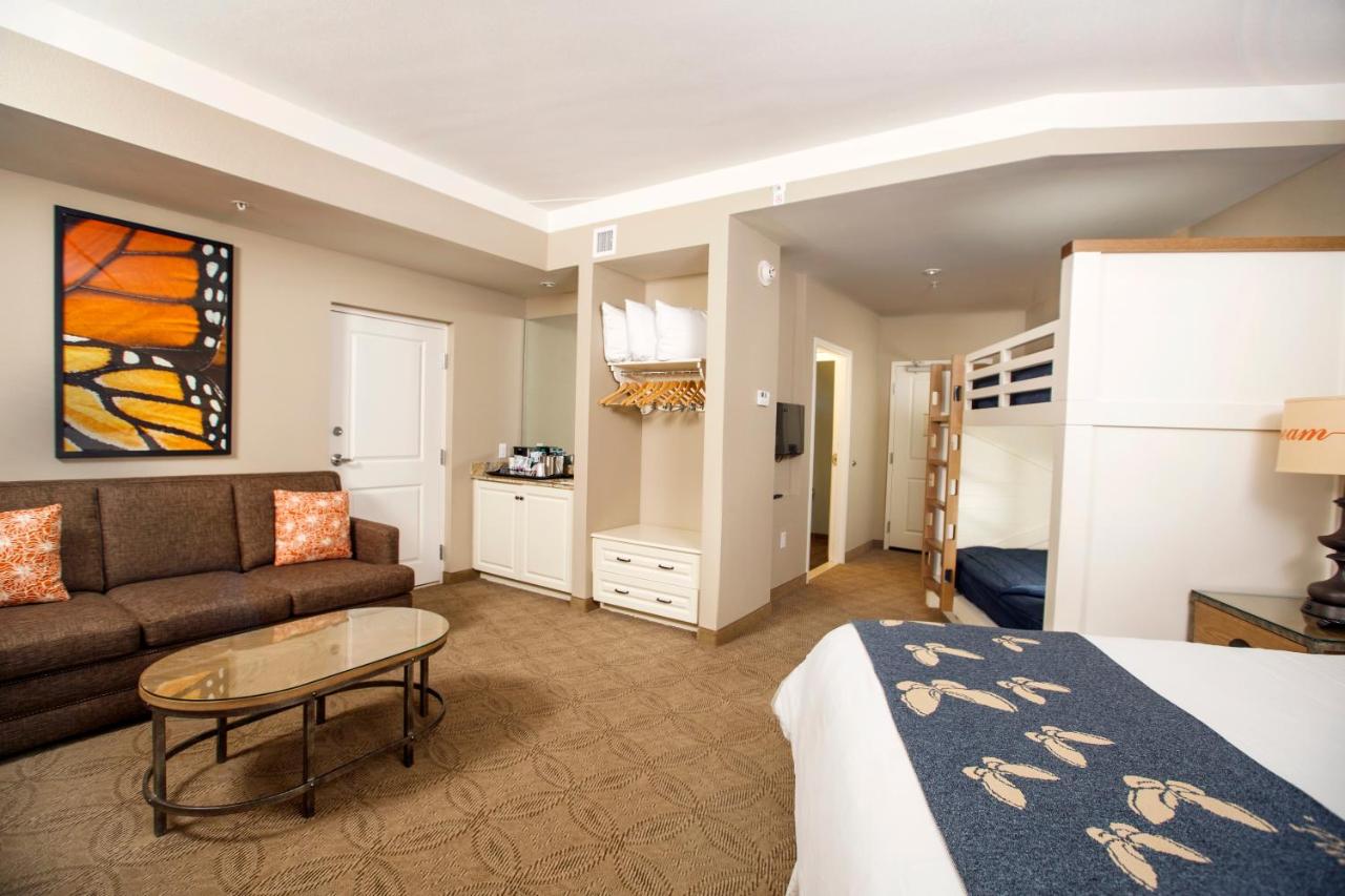 Junior Family Suite at Dollywood's DreamMore Resort