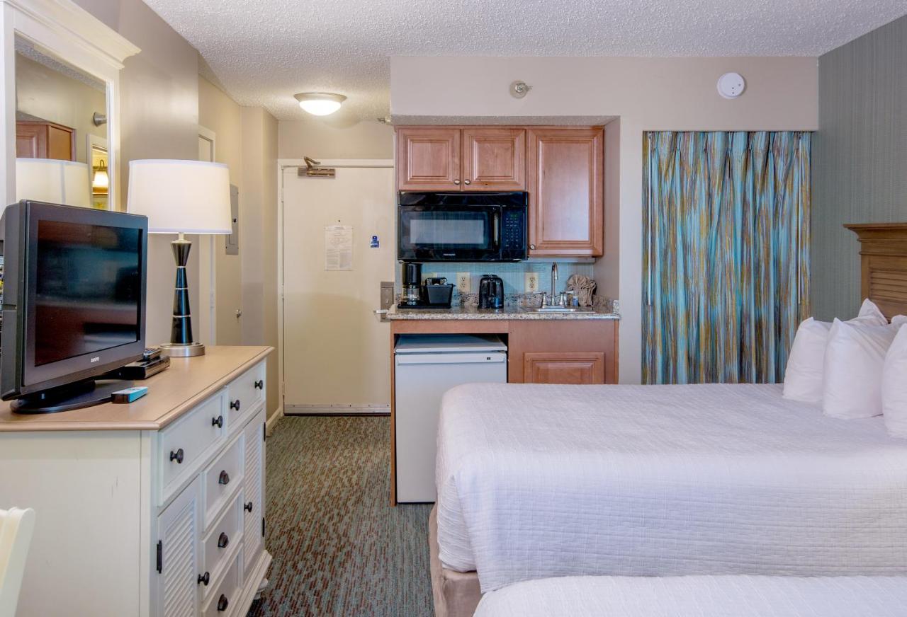 Double Room with Oceanfront View at The Strand - A Boutique Resort