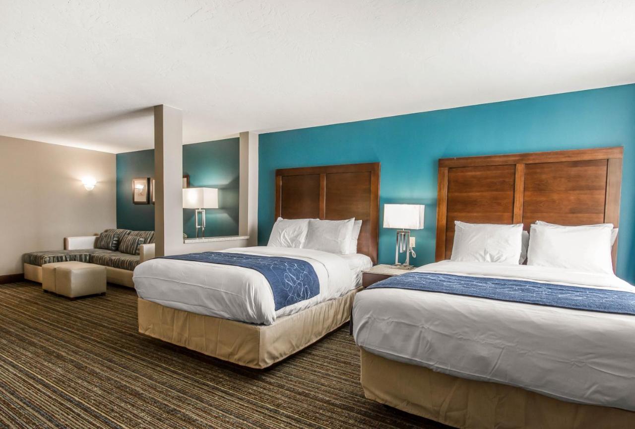 Queen Suite with Two Queen Beds - Accessible/Non-Smoking at Comfort Suites Las Cruces I-25 North