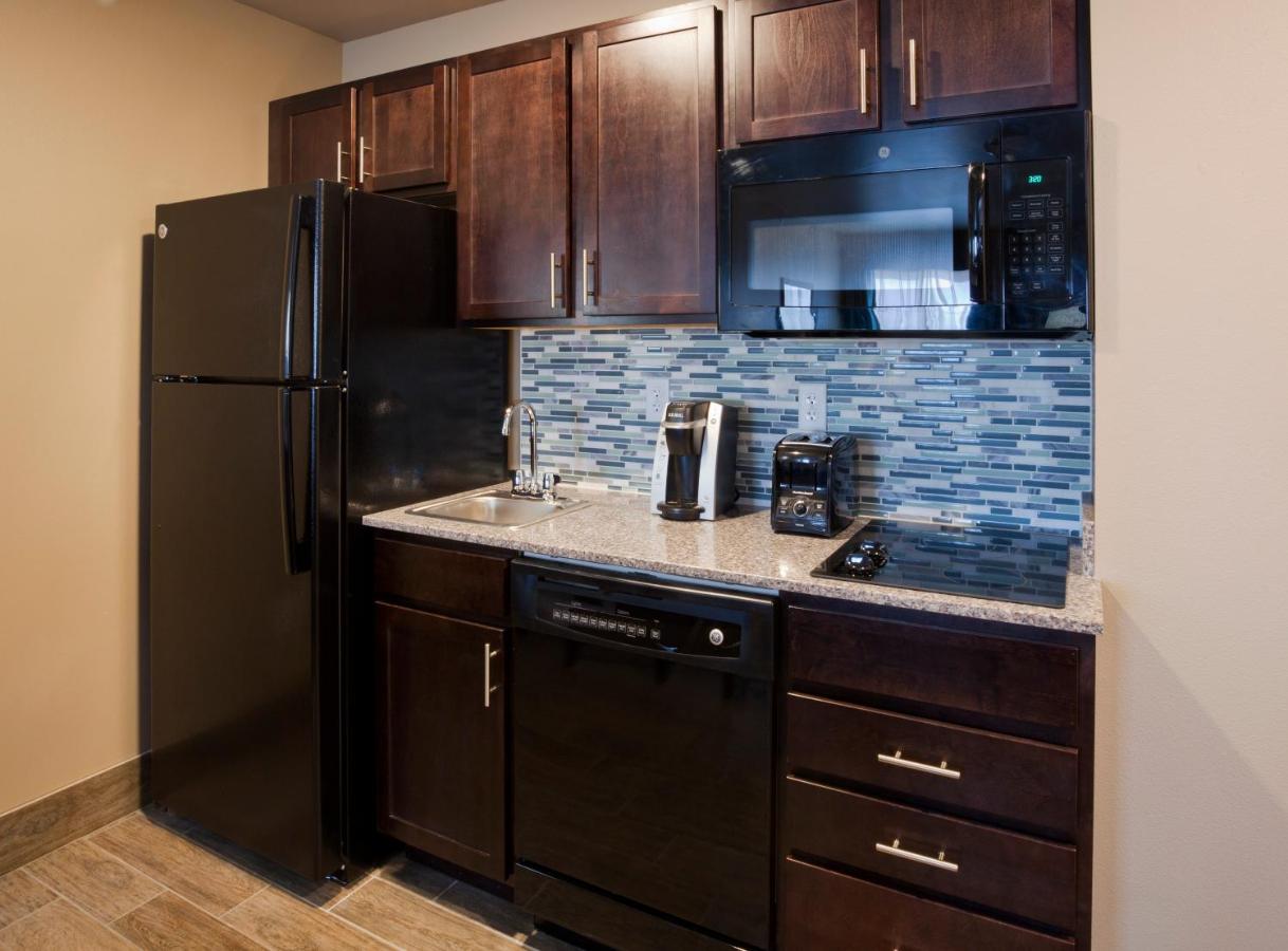King Junior Suite - Disability Access at GrandStay Hotel and Suites