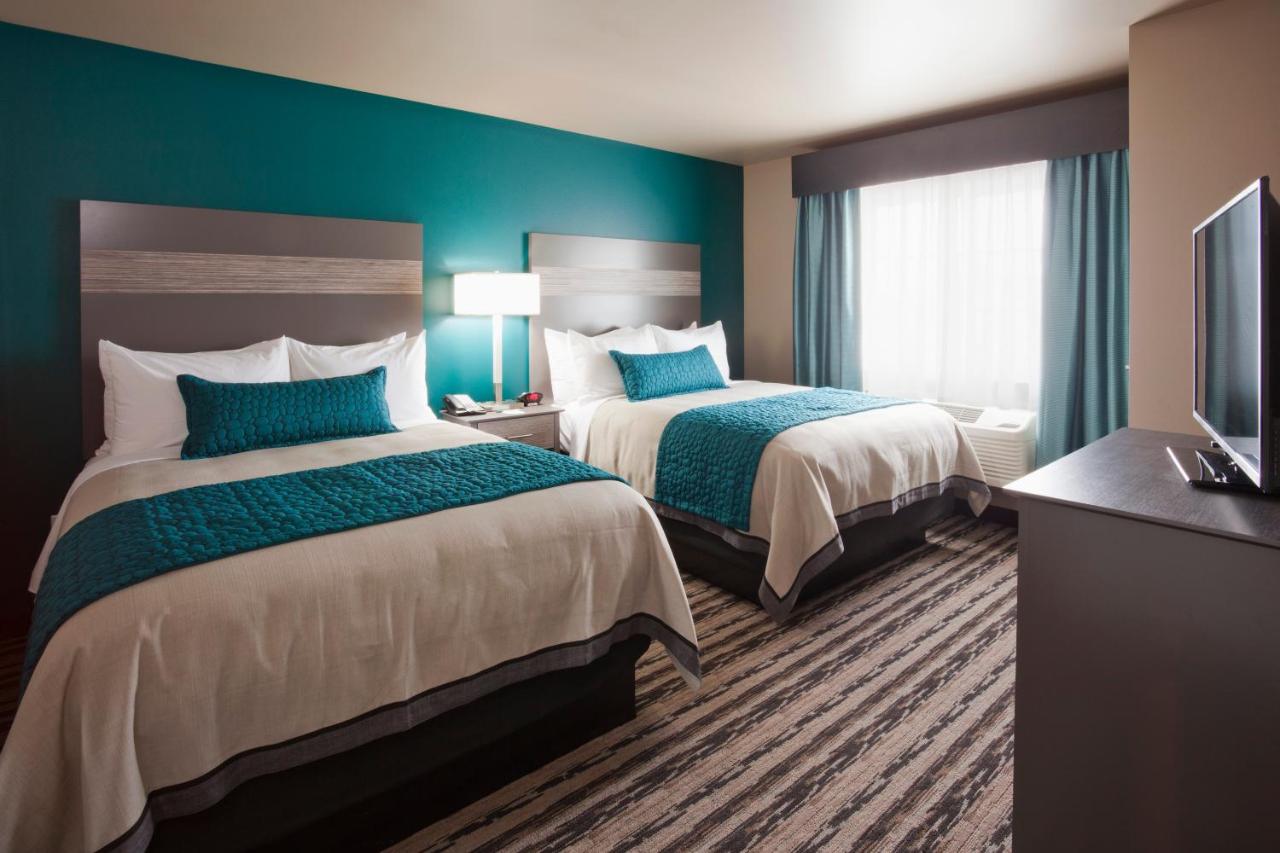 Queen Room with Two Queen Beds - Disability Access at GrandStay Hotel and Suites