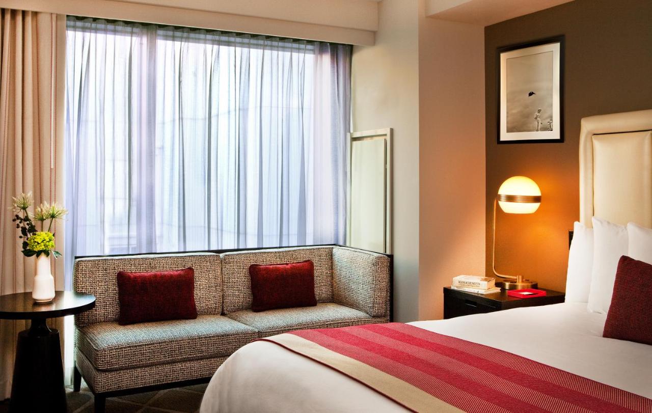 Deluxe King Room at Hotel Commonwealth