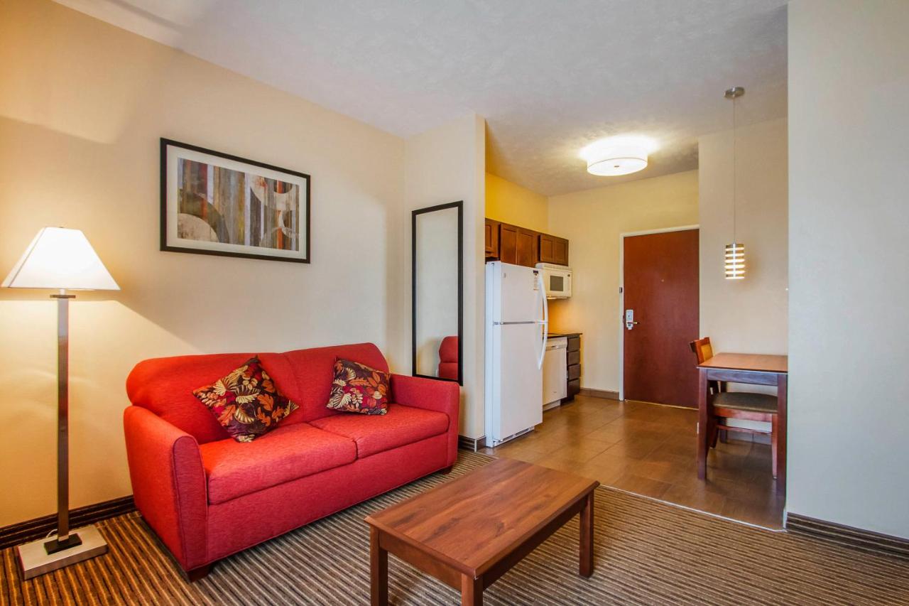 King Suite with Sofa Bed - Non-Smoking at MainStay Suites Grand Island