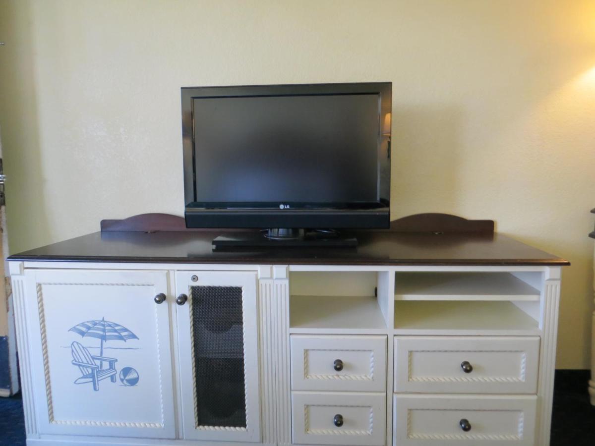 Kid Suite at Seralago Hotel & Suites Main Gate East