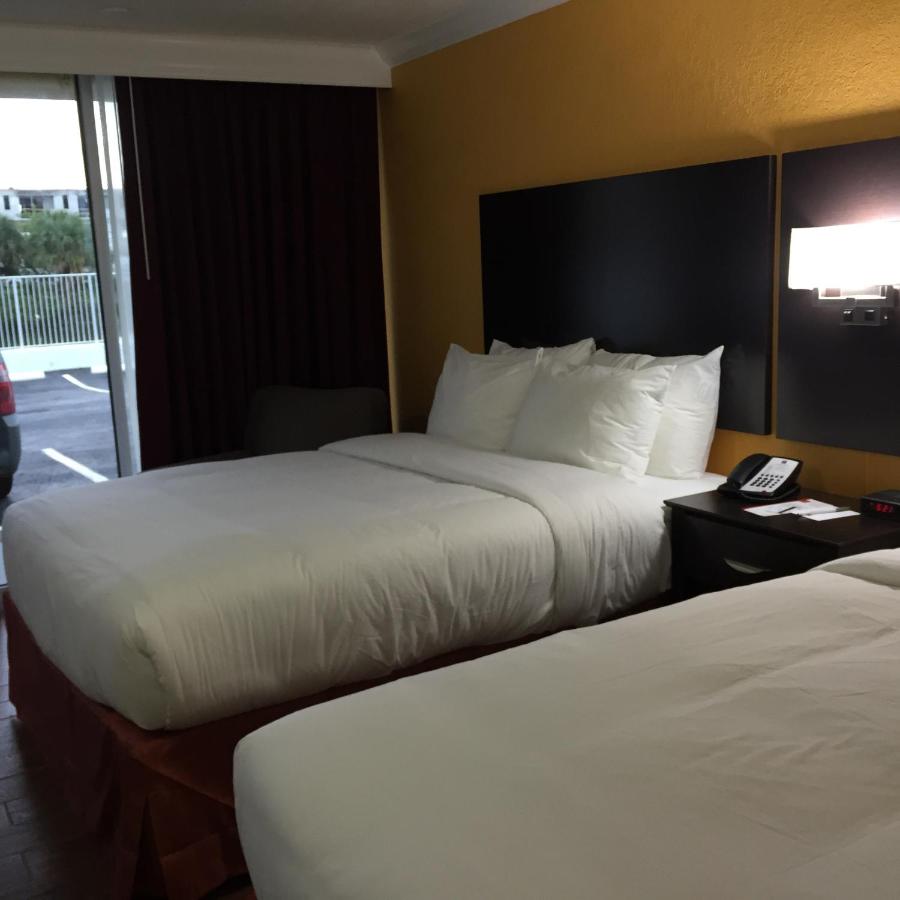 Double Queen Suite at The Link Hotel on Sunrise