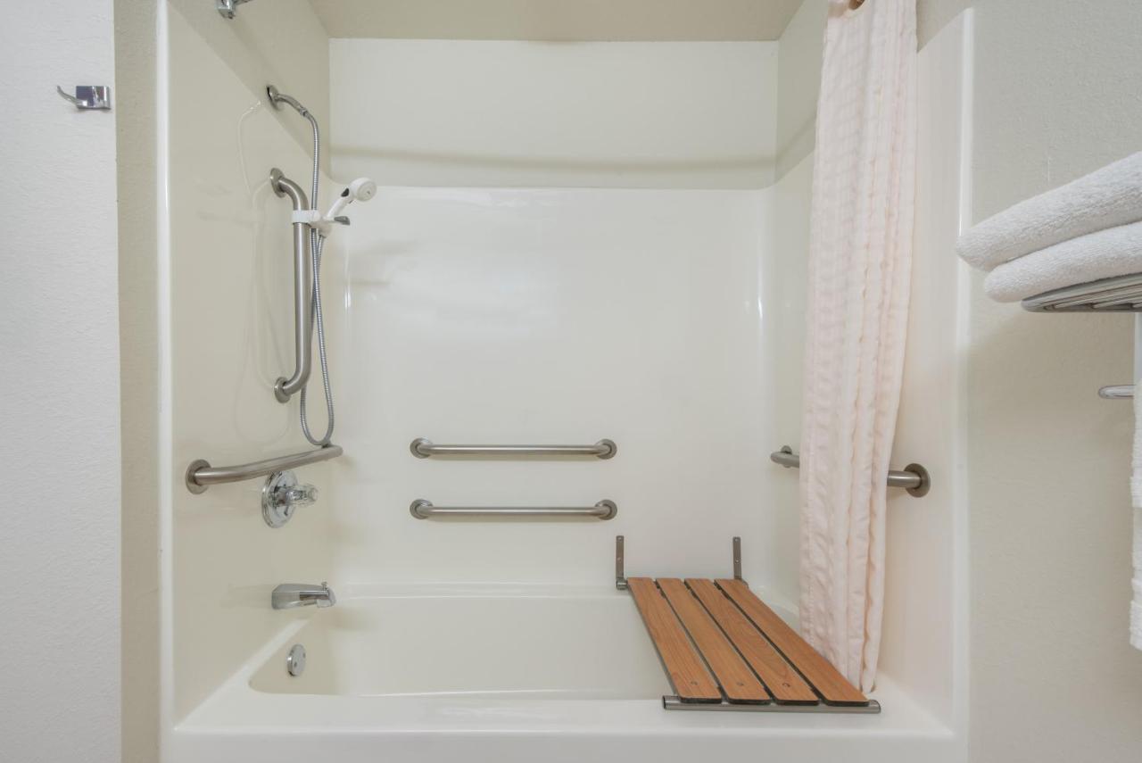Queen Room with Two Queen Beds - Disability Access/Non-Smoking at Microtel Inn & Suites by Wyndham Altus