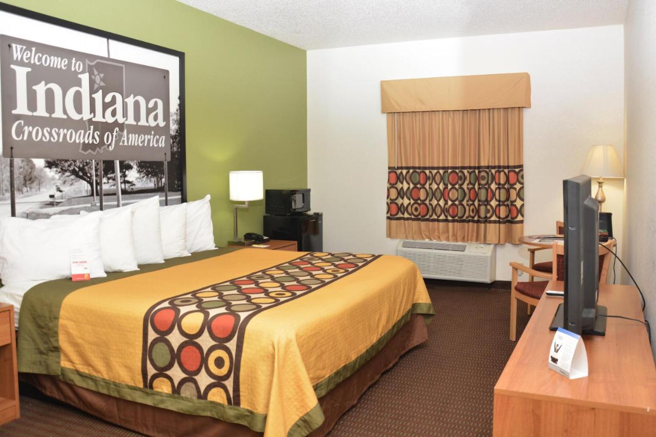 King Studio Suite - Non-Smoking at Super 8 by Wyndham Corydon