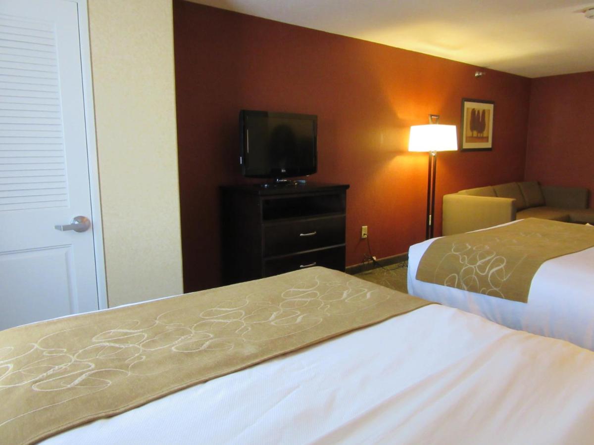 Queen Suite with Two Queen Beds at Comfort Suites Airport