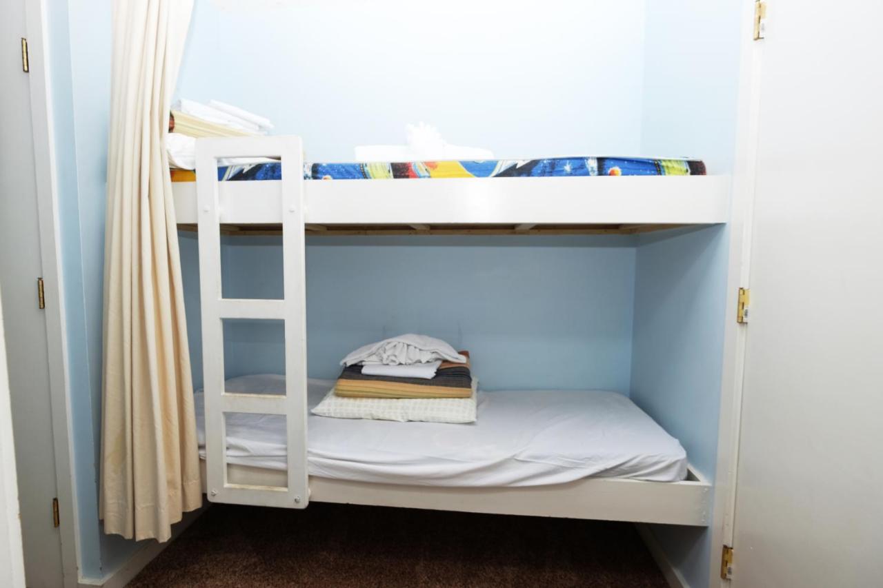 One Bedroom Apartment at Myrtle Beach Resort by Beach Vacations