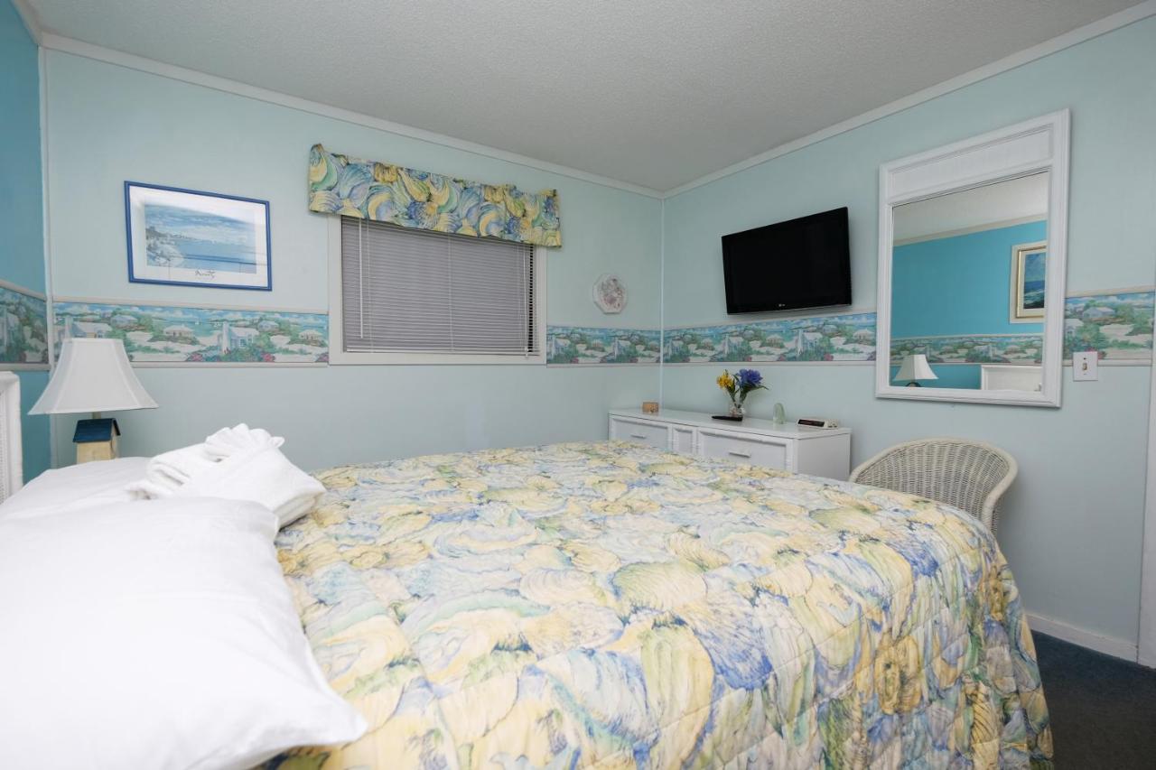 Two Bedroom Apartment at Myrtle Beach Resort by Beach Vacations