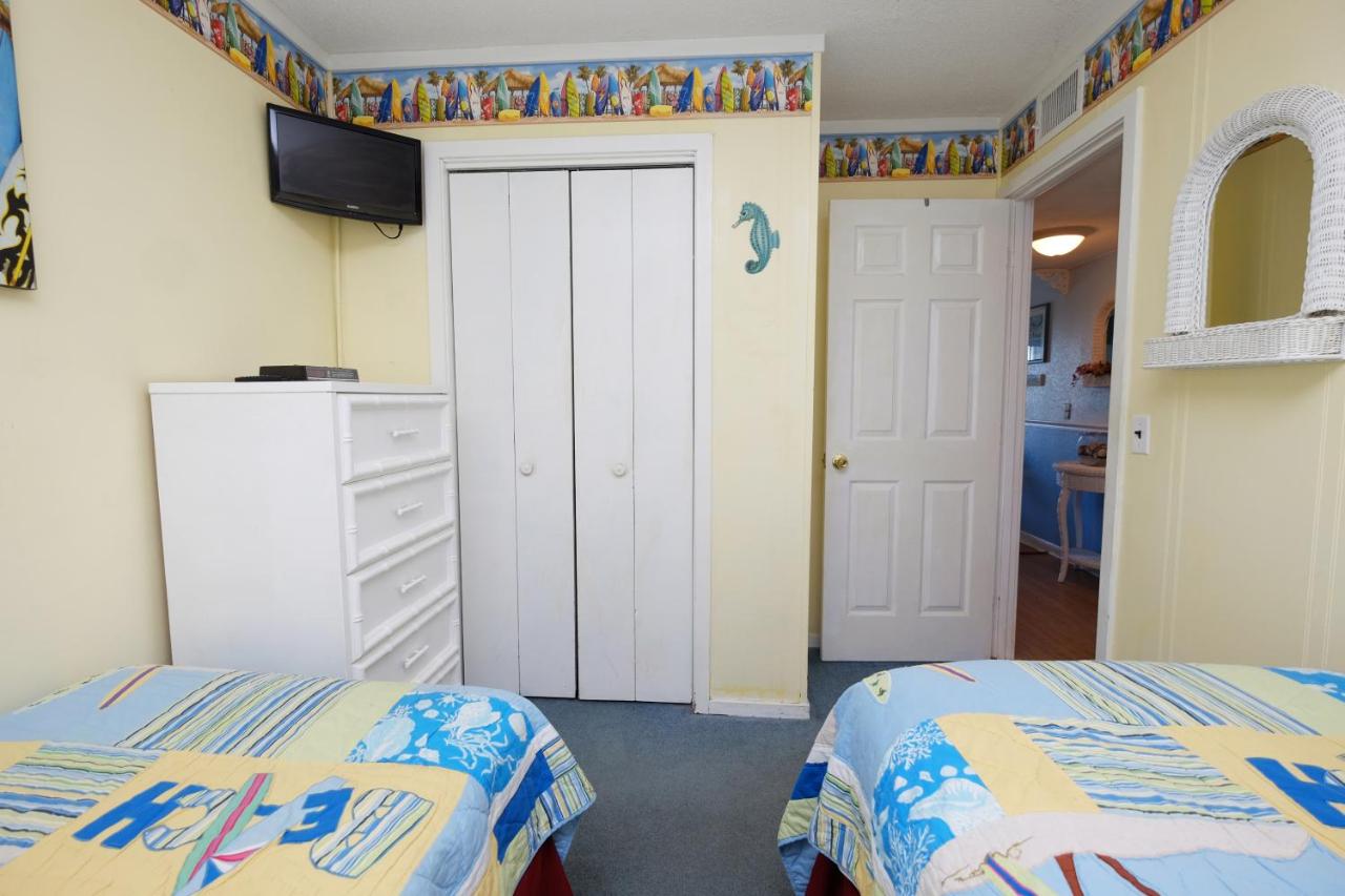 Two Bedroom Apartment at Myrtle Beach Resort by Beach Vacations