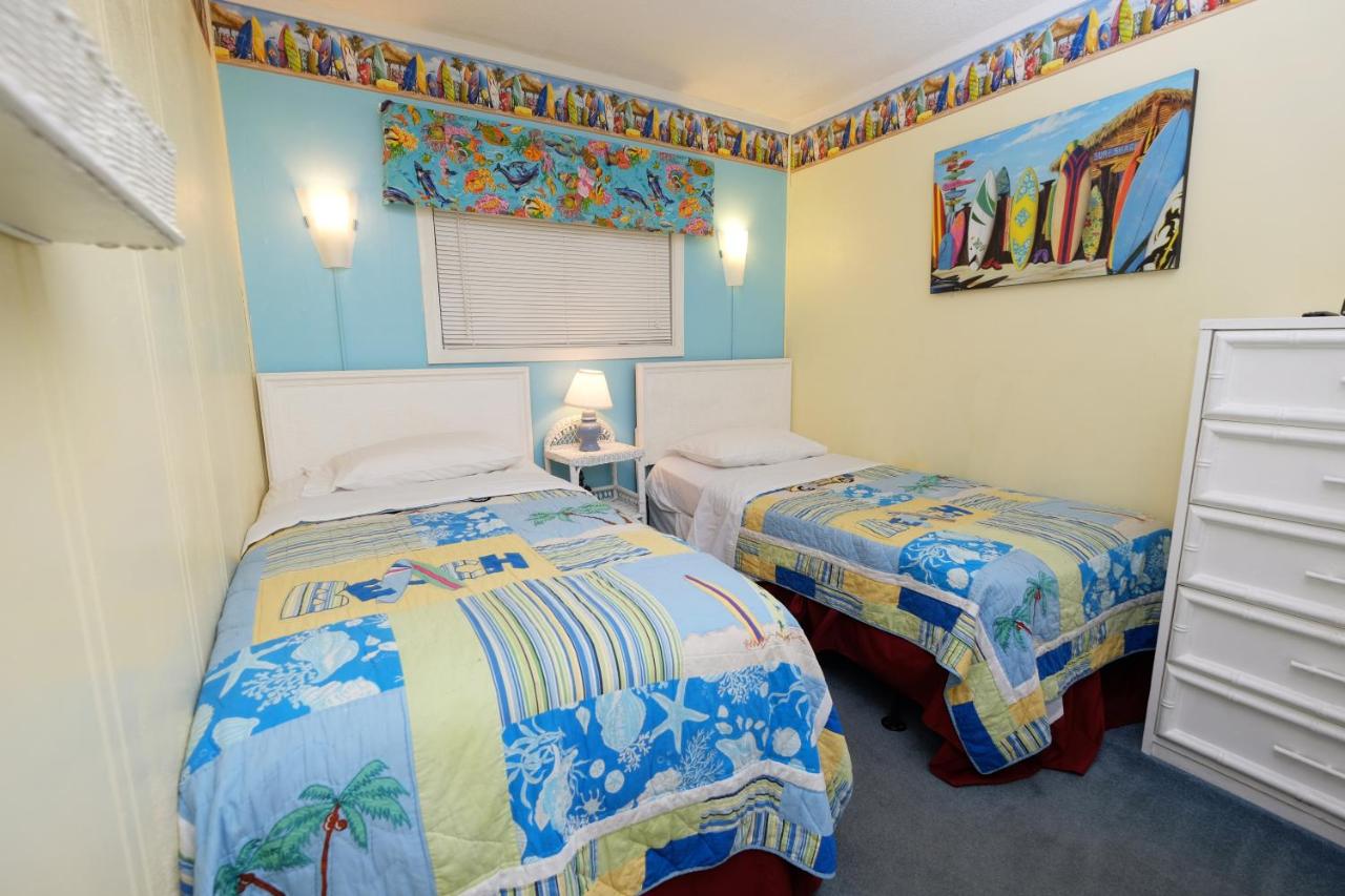 Two Bedroom Apartment at Myrtle Beach Resort by Beach Vacations