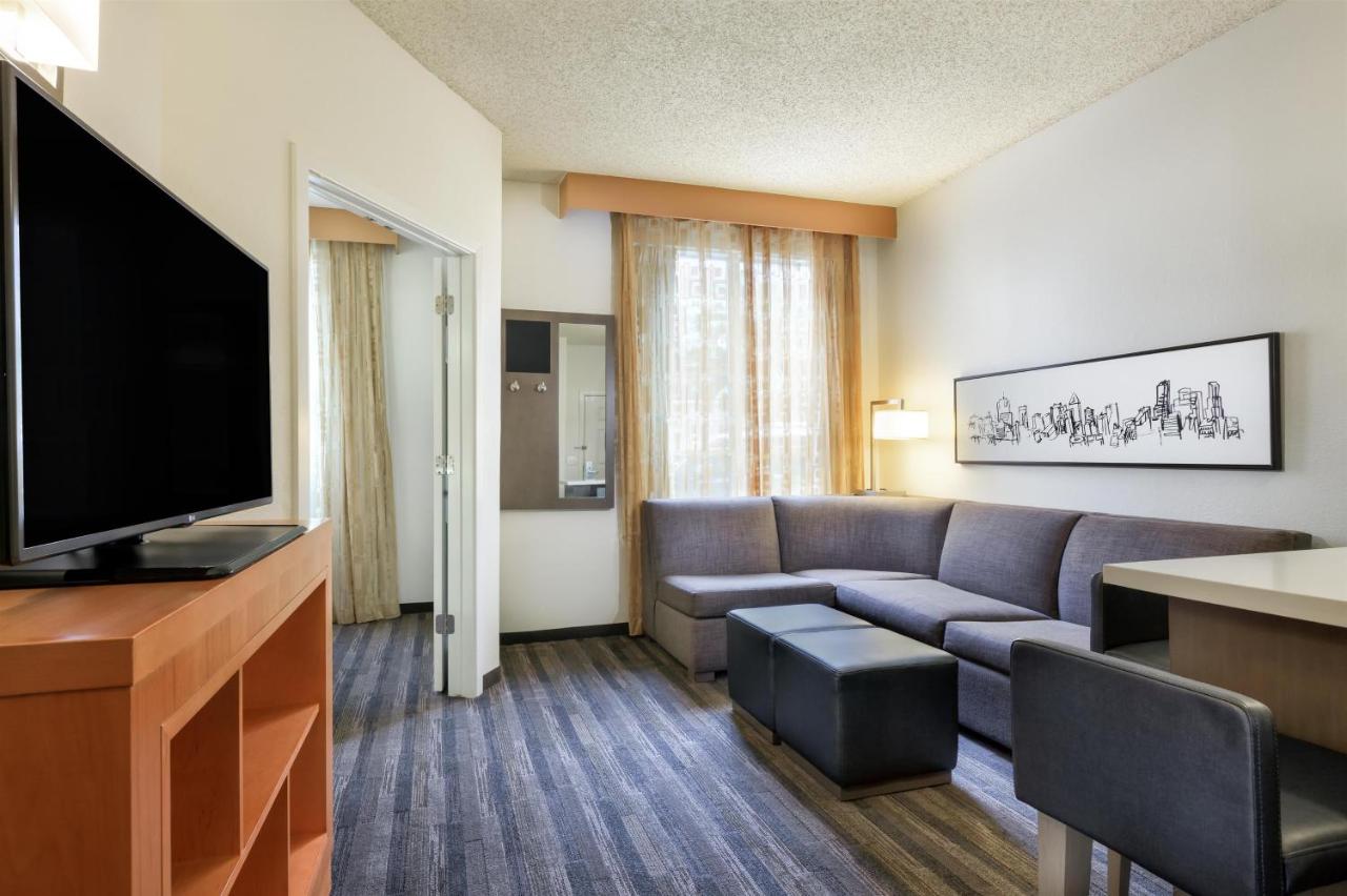 1 Bedroom King Suite at HYATT house Houston/Galleria