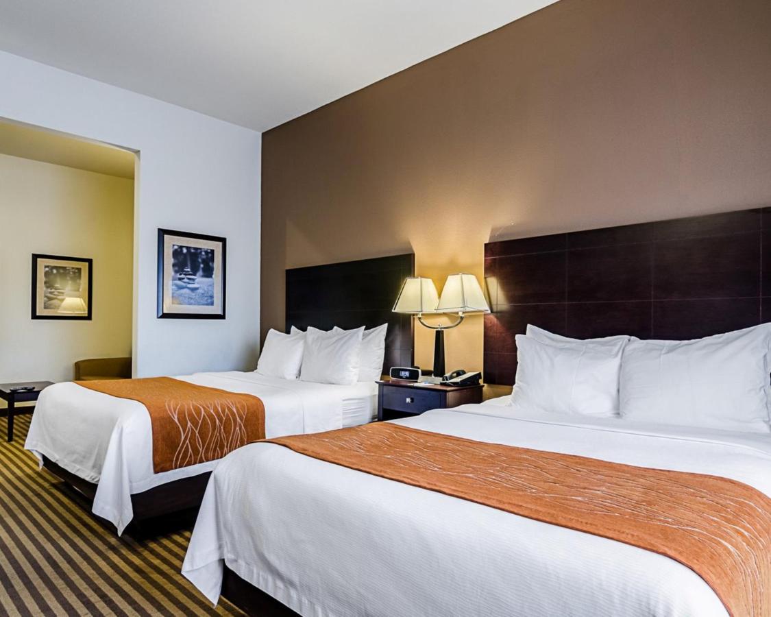 Queen Room with Two Queen Beds - Non-Smoking at Comfort Inn & Suites Lawrence - University Area