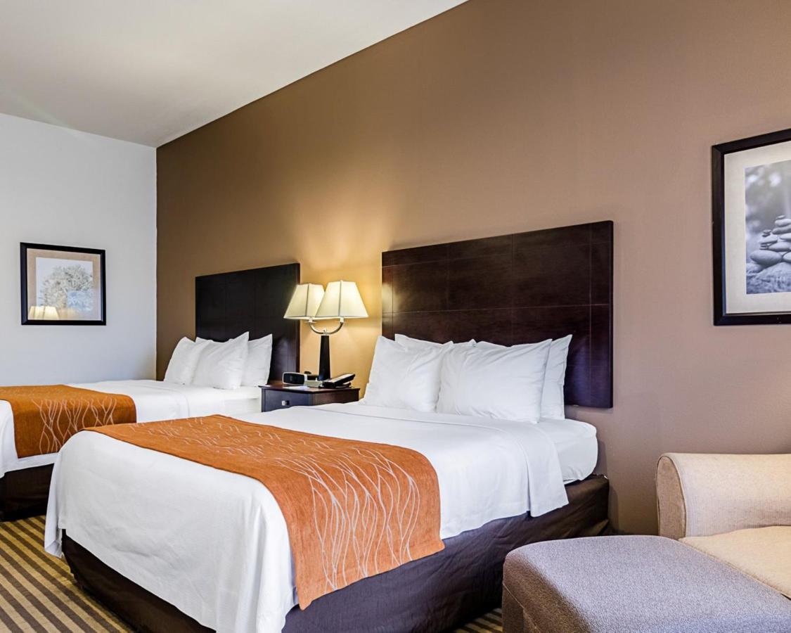 Queen Room with Two Queen Beds - Non-Smoking at Comfort Inn & Suites Lawrence - University Area