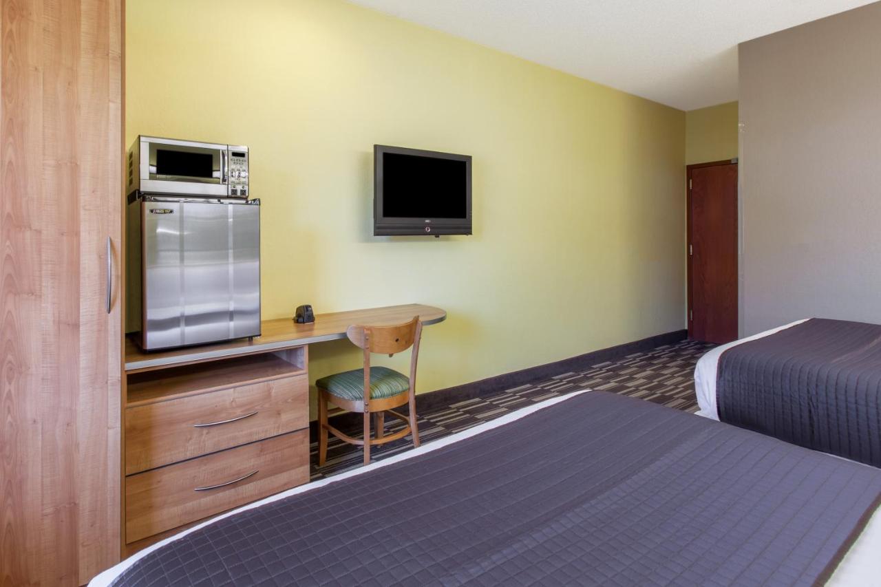 Queen Room with Two Queen Beds and Roll-In Shower - Mobility/Hearing Accessible - Non-Smoking at Microtel Inn & Suites by Wyndham Johnstown