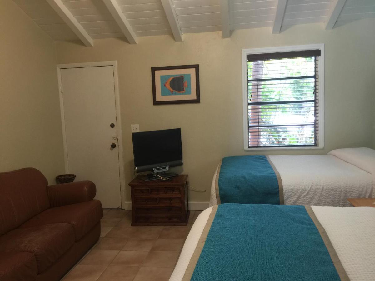 | The Pelican Key Largo Cottages